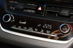 2022 Toyota
Corolla Ascent Sport Hybrid