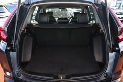2022 Honda
                CR-V VTi L AWD