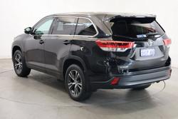 2019 Toyota
                Kluger GX