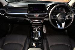 2023 Kia
                Cerato Sport+