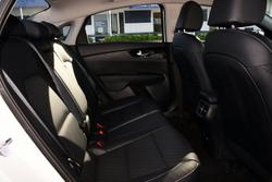 2023 Kia
                Cerato Sport+