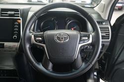 2023 Toyota
Landcruiser Prado VX
