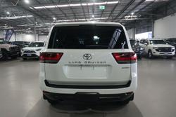 2024 Toyota
Landcruiser Sahara