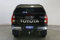 2020 Toyota
                Hilux SR5