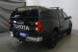 2020 Toyota
                Hilux SR5