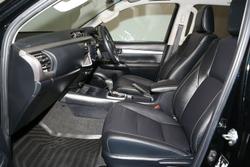 2020 Toyota
                Hilux SR5