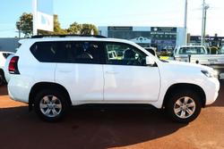 2022 Toyota
Landcruiser Prado GXL