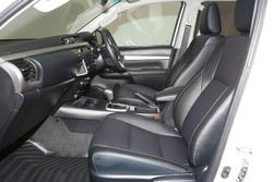 2023 Toyota
                Hilux SR5