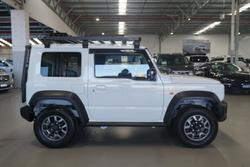 2022 Suzuki
                Jimny GLX