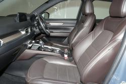 2021 Mazda
                CX-5 Akera