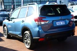 2019 Subaru
                Forester 2.5i