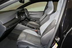 2021 Volkswagen
                Golf 110TSI R-Line