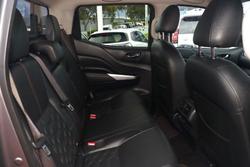 2021 Nissan
Navara ST-X