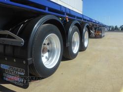 2008 Maxitrans 36 Pallet Flat Top B Double Set