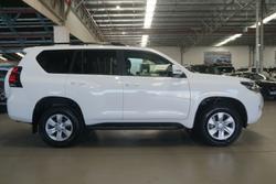 2020 Toyota
Landcruiser Prado GXL
