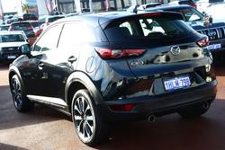 2021 Mazda
                CX-3 Akari