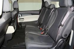 2022 Kia
Carnival S