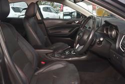 2014 Mazda
                3 Touring