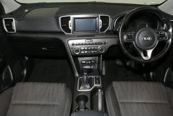 2017 Kia
Sportage Si Premium