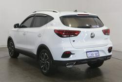 2023 MG
                ZST Essence