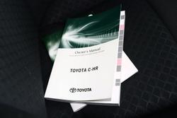 2023 Toyota
                C-HR GXL