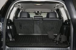 2022 Toyota
                Landcruiser Prado VX