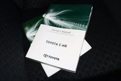2023 Toyota
                C-HR GXL