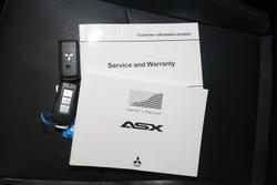2017 Mitsubishi
                ASX XLS