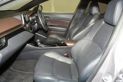2017 Toyota
                C-HR Koba