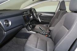 2018 Toyota
Corolla Ascent