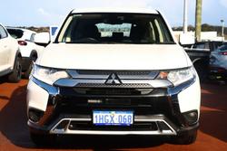 2021 Mitsubishi
Outlander ES
