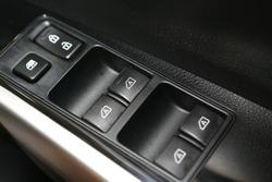 2025 Mitsubishi
Pajero Sport Exceed