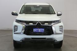2025 Mitsubishi
Pajero Sport Exceed