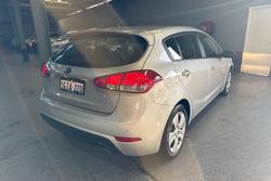2017 Kia
Cerato S