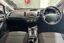 2017 Kia
Cerato S