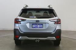2024 Subaru
Outback AWD Touring XT