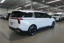 2024 Kia
Carnival GT-Line