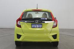 2017 Honda
Jazz VTi-S