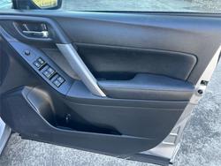 2015 SUBARU
FORESTER 2.5i-S