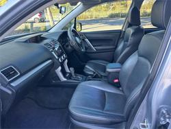 2015 SUBARU
FORESTER 2.5i-S