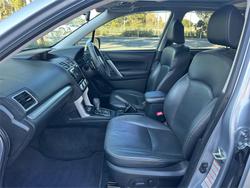2015 SUBARU
FORESTER 2.5i-S