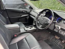2016 Toyota
Camry Atara SL
