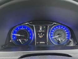 2016 Toyota
Camry Atara SL