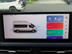 2025 LDV
Deliver 9