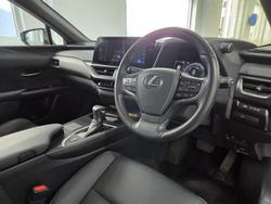 2023 Lexus
UX 250h F Sport Design Special Edition