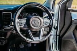 2020 Mazda
BT-50 XTR