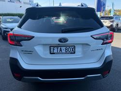 2025 Subaru Outback AWD Touring