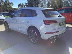 2021 Audi
                Q5 40 TDI Sport