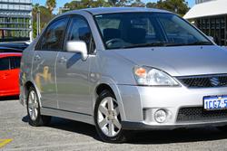 2007 Suzuki
Liana