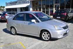 2007 Suzuki
Liana